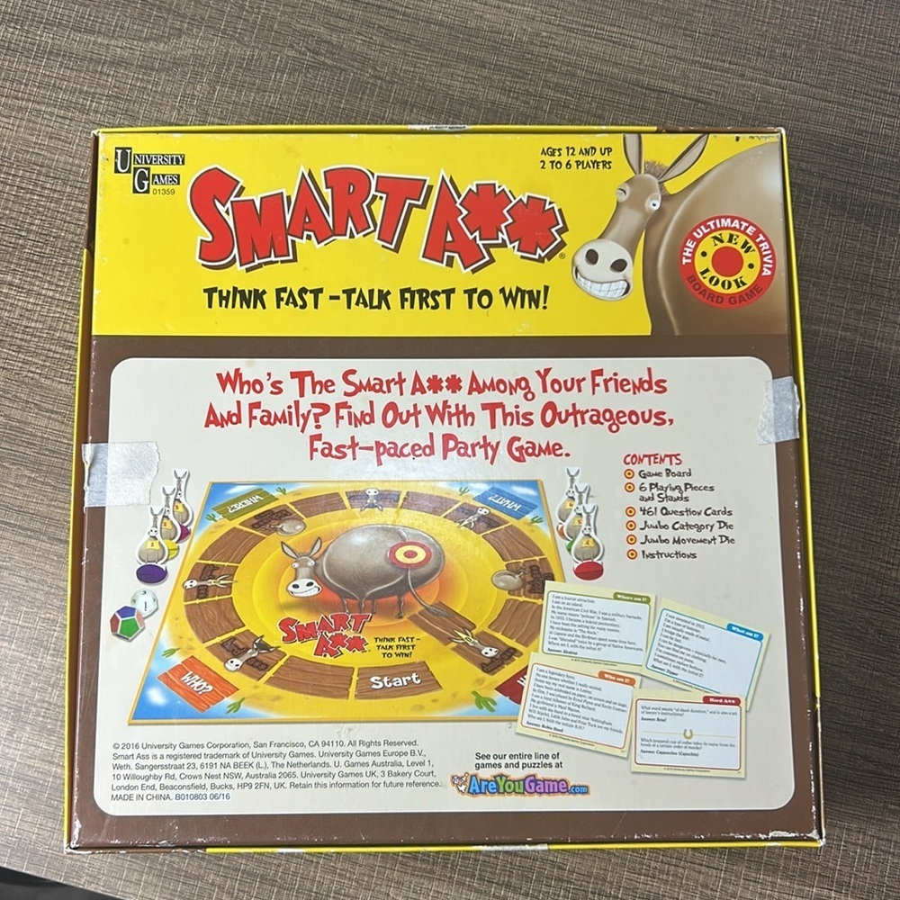 Smart Ass Trivia Game - Yellow - Picture 2 of 4